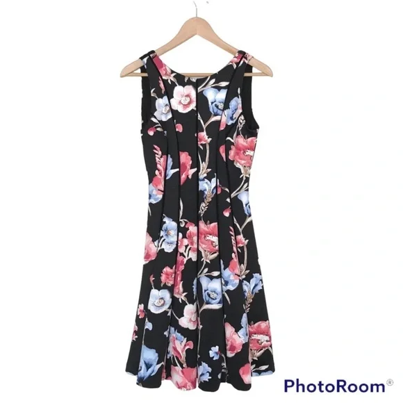 White House Black Market Floral Fit & Flare Dress - Picture 2 of 16